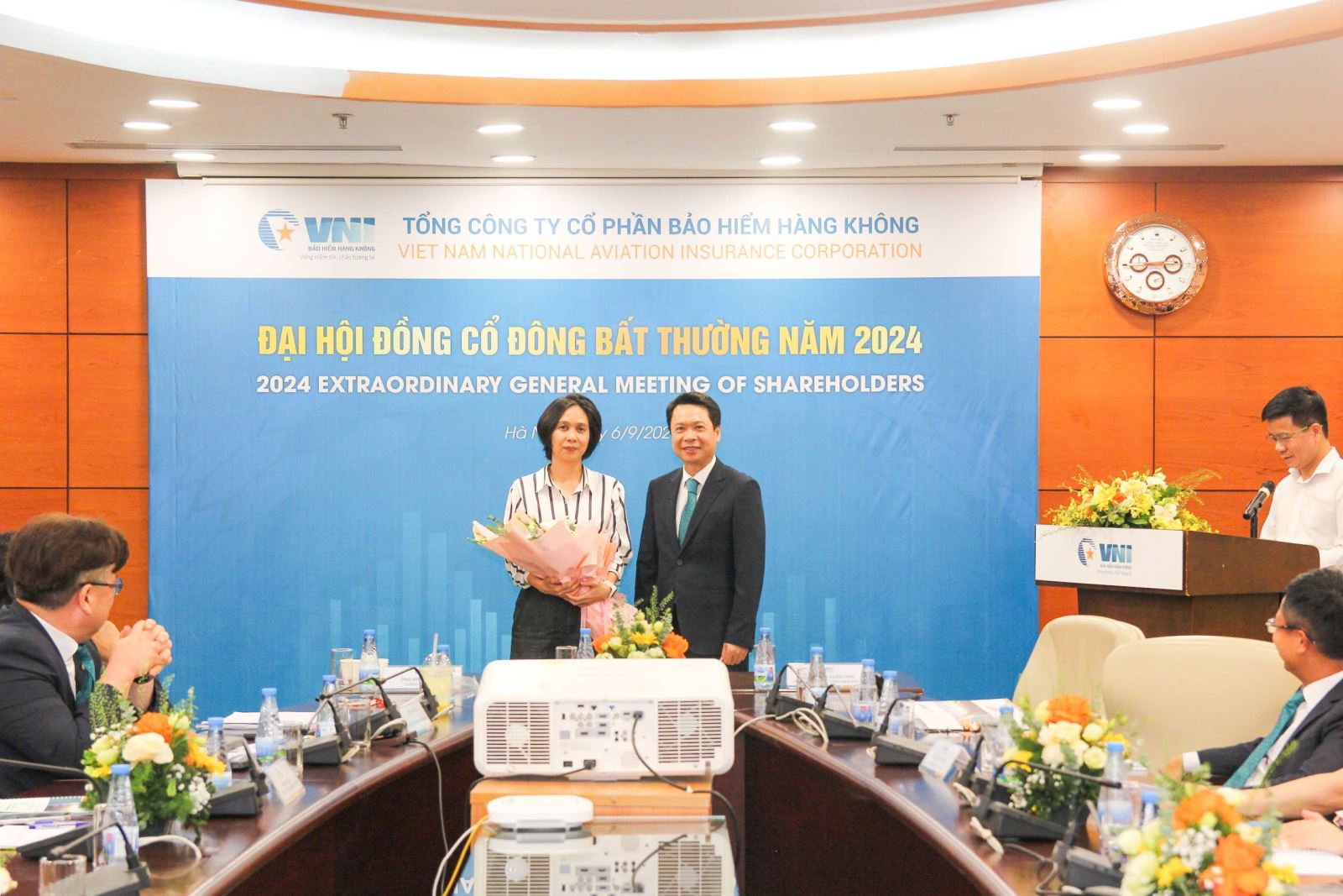 VNI TỔ CHỨC THÀNH CÔNG ĐẠI HỘI ĐỒNG CỔ ĐÔNG BẤT THƯỜNG NĂM 2024