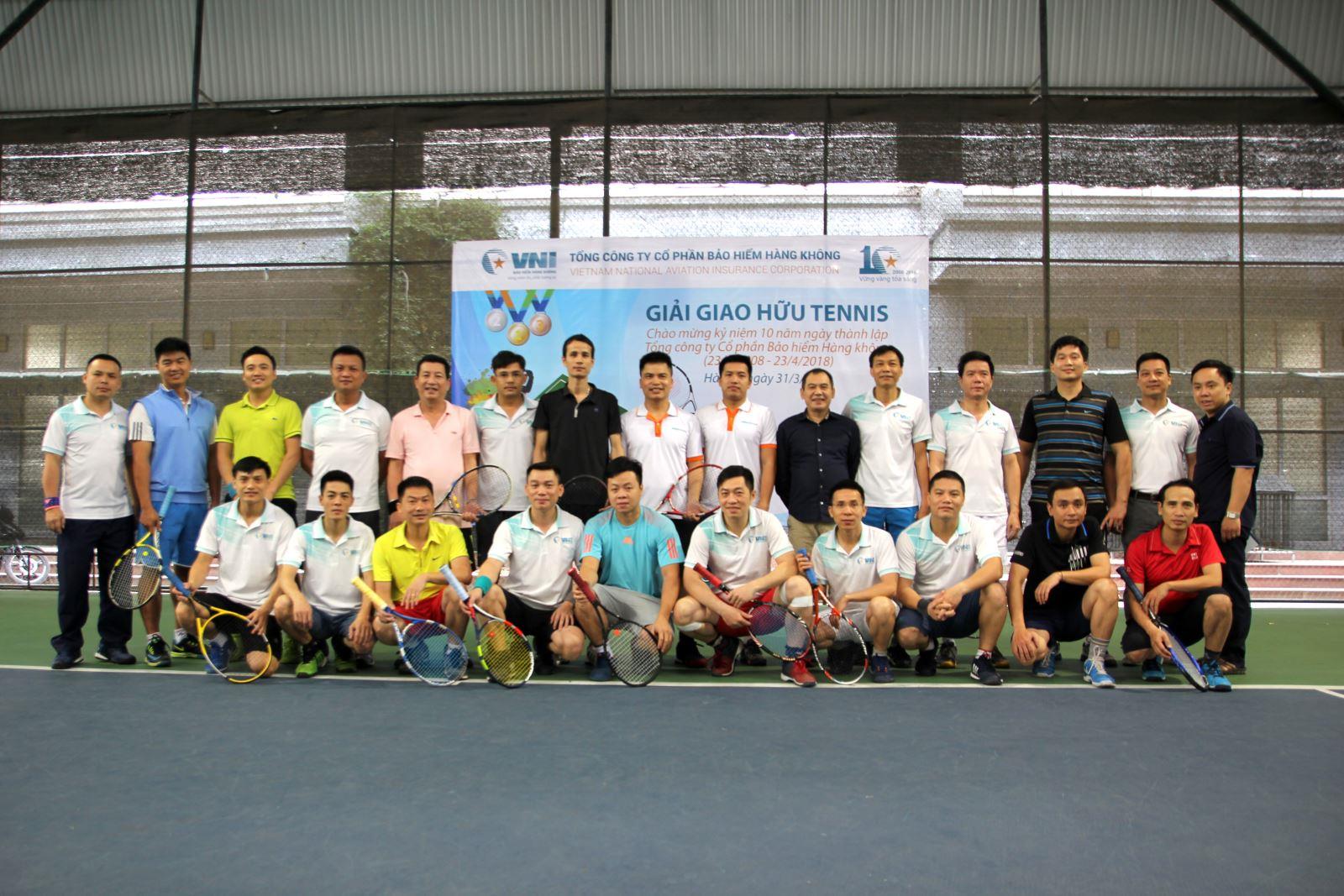VNI tổ chức giải tennis mở rộng kỷ niệm 10 năm ngày thành lập