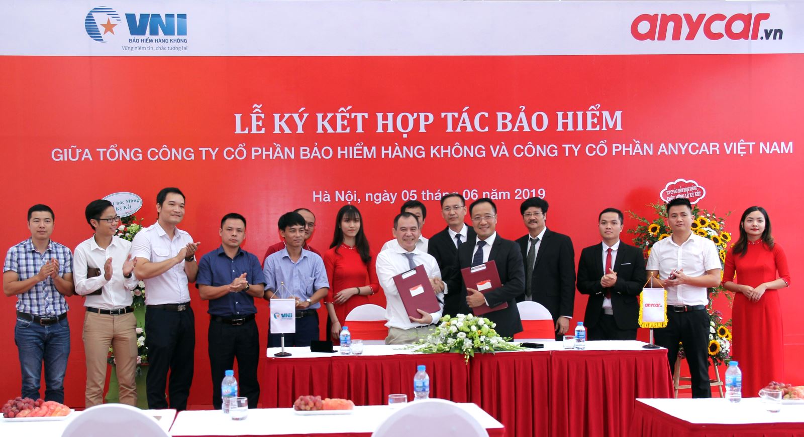 VNI & Anycar Việt Nam ký hợp tác bảo hiểm  2